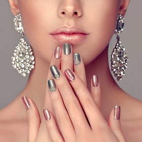 Это маникюр